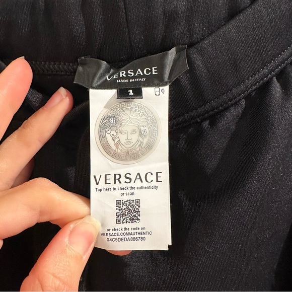 Versace black pants joggers S/1 - Picture 5 of 9